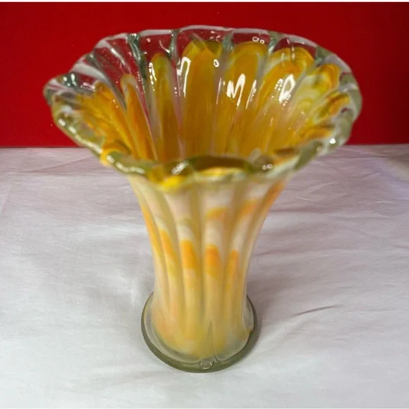 Handblown Glass Petal Vase Orange White Swirl Stretched Art Vintage - Picture 2 of 5